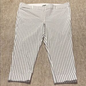 Sz 22 Seersucker Lane Bryant Sophie Striped cropped pants white grey cuffed leg